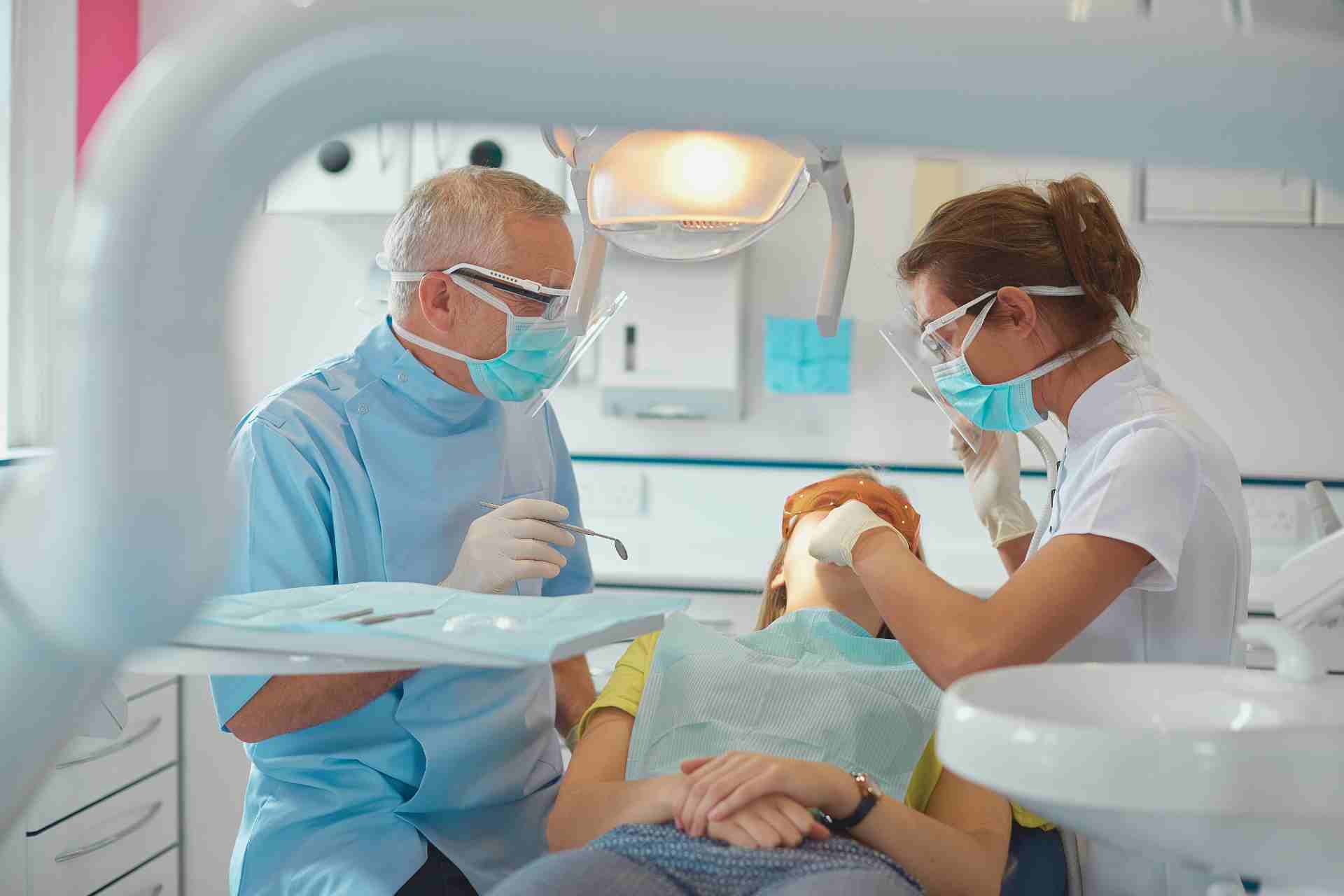 Dentist in Manila, AR